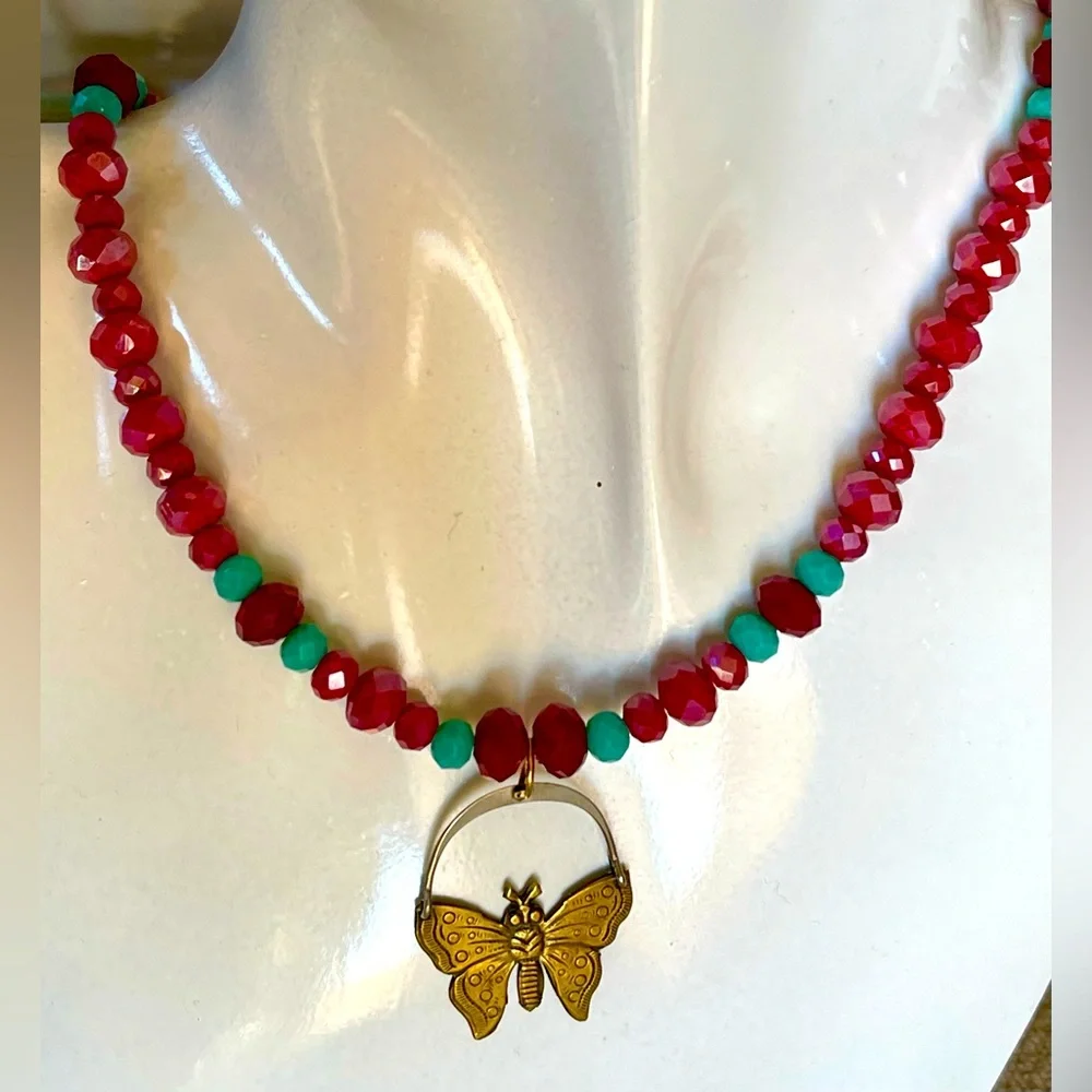 Faceted Crystal Bead Necklace Vintage 70’s Butterfly Moth Pendant